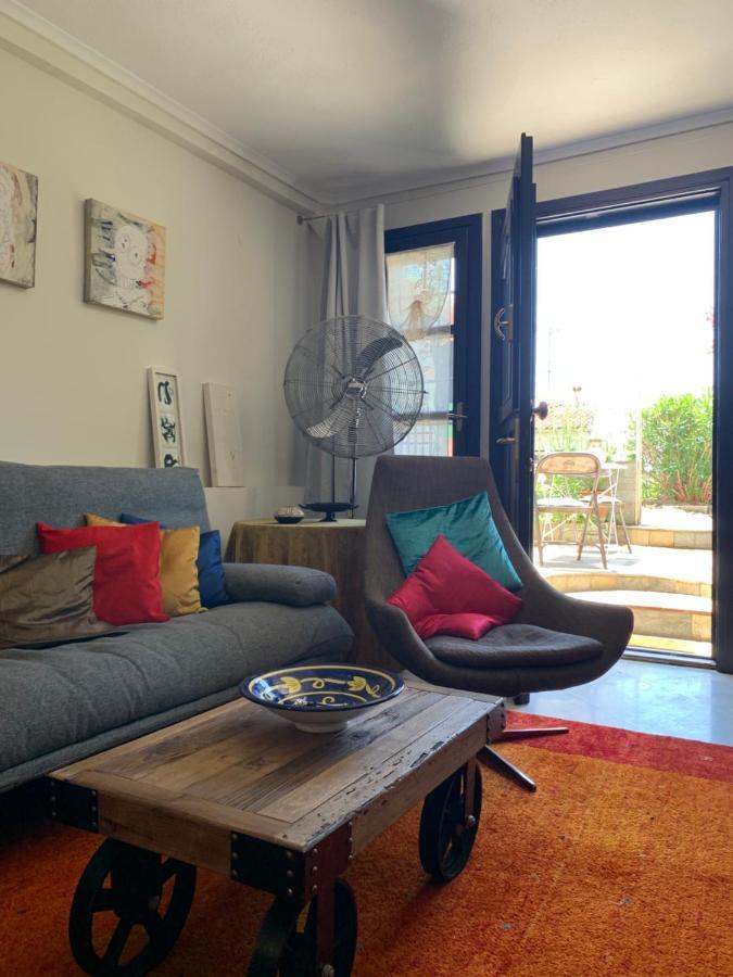 Gemuetliches Appartement In Ano Poli Thessaloníki Luaran gambar